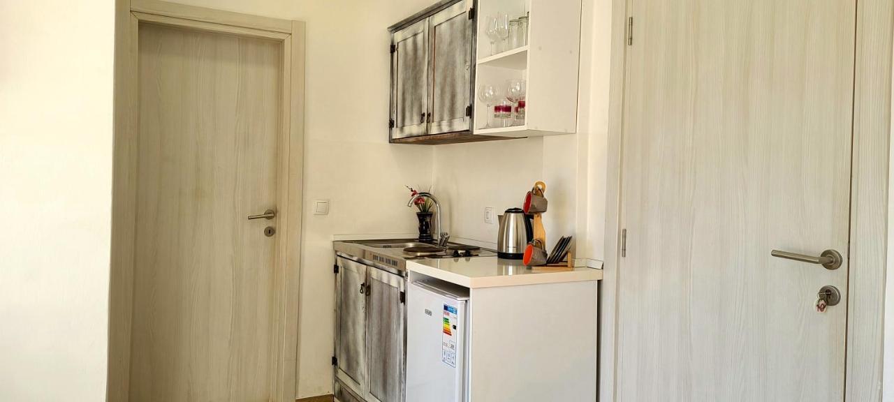Riviera Inn apartments Ulcinj Extérieur photo